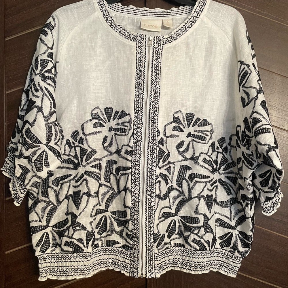 Chico’s embroidered linen zip jacket gathered waist 3/4 sleeves size 2